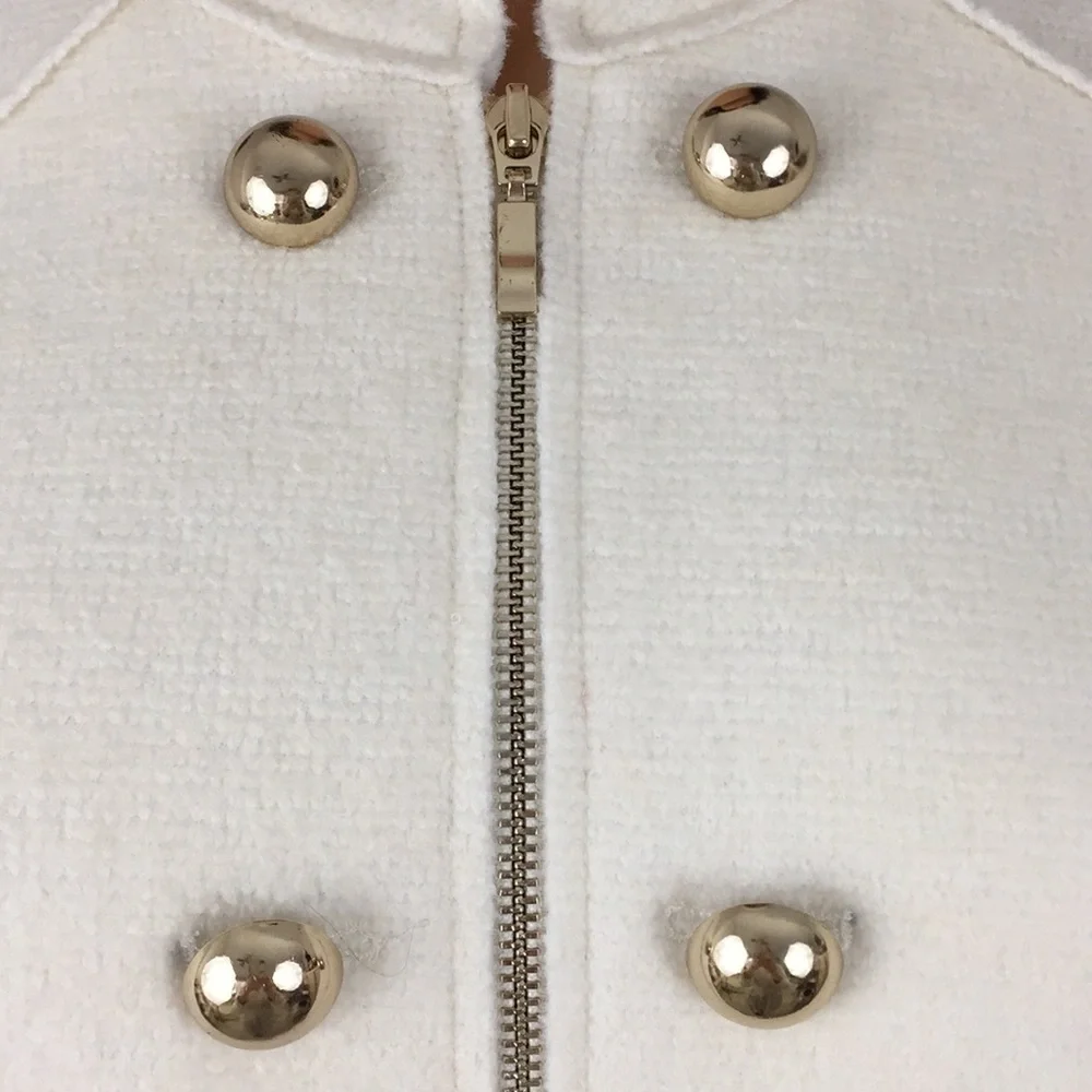 NWOT Chico’s Double Breasted Style Winter White Gold Button BlazerJacket Size M